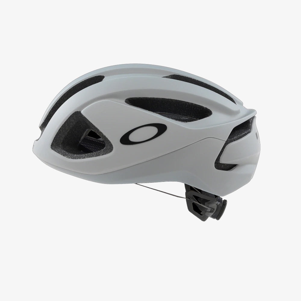 99470 20E casque de vélo gris avec attache boa